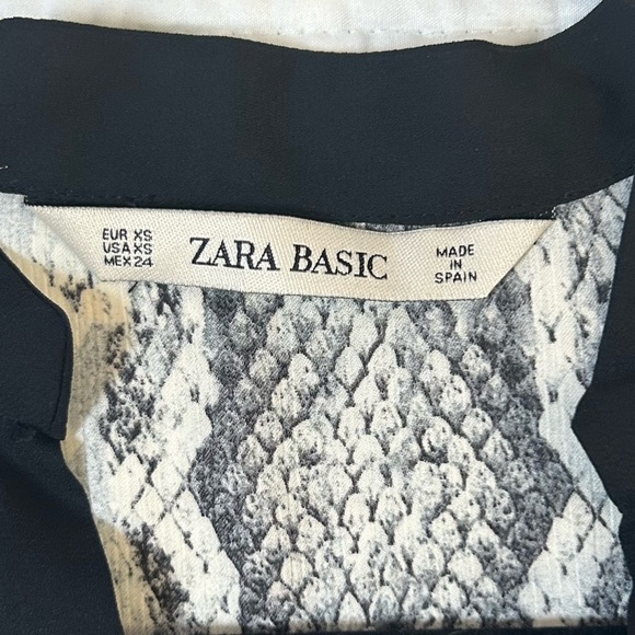Zara Snakeskin Print Sheer Blouse. Size XS. Whimsigoth. - Picture 4 of 8